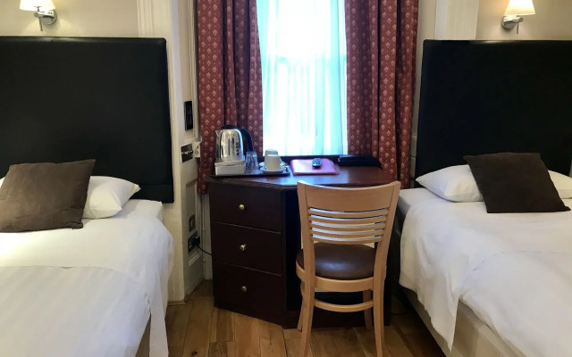 Rhodes Hotel
