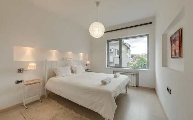 Top Centre Apartment Next to "vitosha Boulevard"