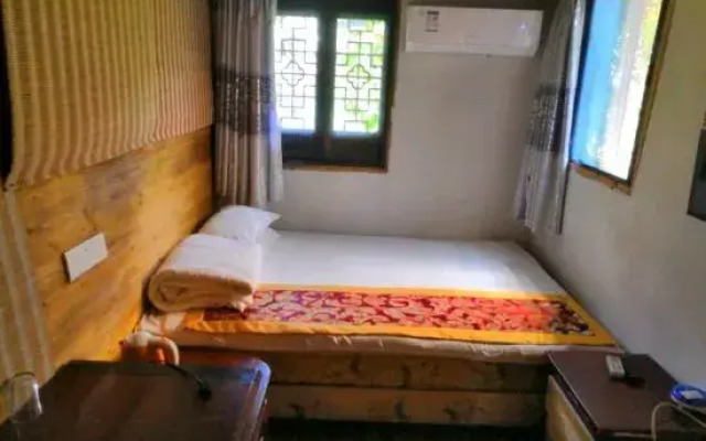 Hongcun Small House