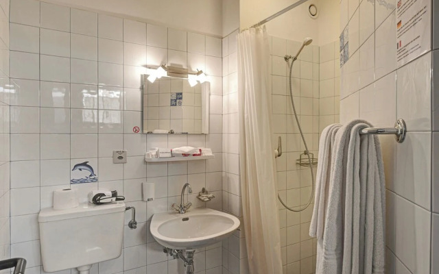 Chiasso Apartments 203