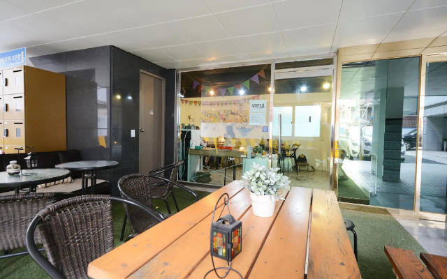 Sunny Hill Guesthouse Hongdae