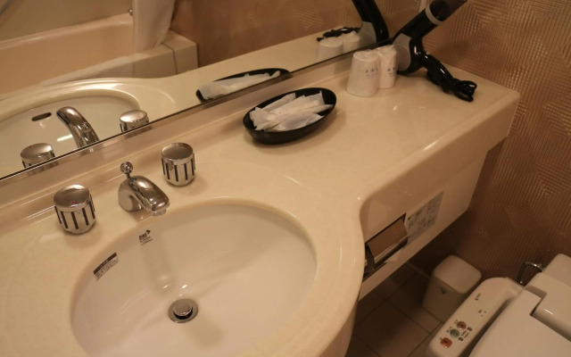 Hotel Sunplaza Sakai