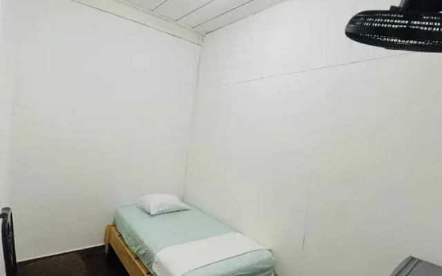 Puente Real Hostel