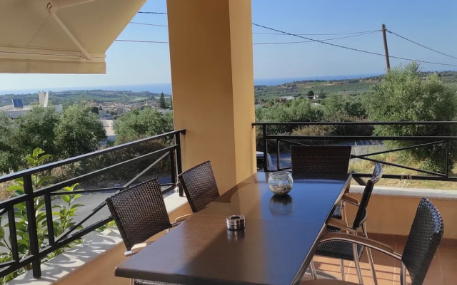Villa Stefanos, Sea View, Private Pool, Near Sea
