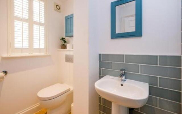 2 Bell Lodge, Thorpeness