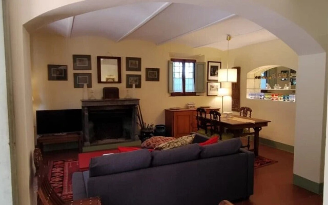 Newly Refurbished 2-bed Apartment in Certaldo