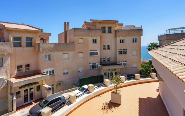 Coastal Charm/ Cozy Studio In Benalmadena