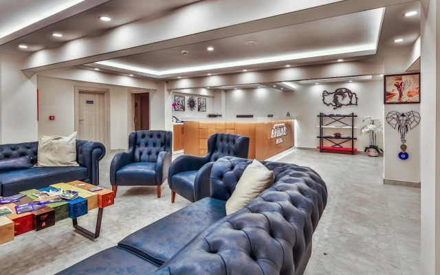 Oreo Hotel