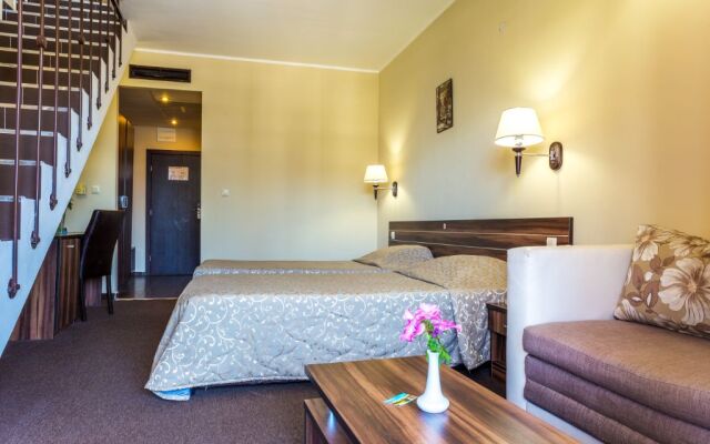 Hotel Laguna Park & Aqua Club