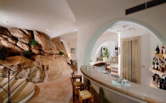 Green Park Hotel