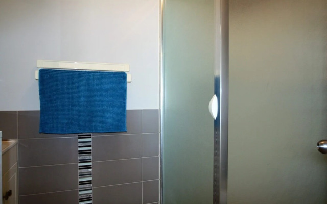 Bay 79 Ledge Point Holiday Park