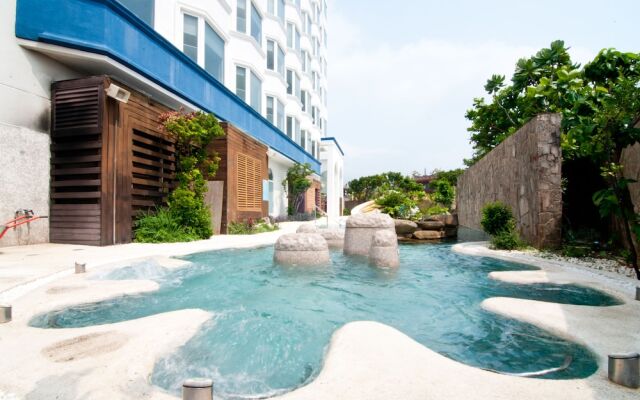 Kenting Long Beach Hotel