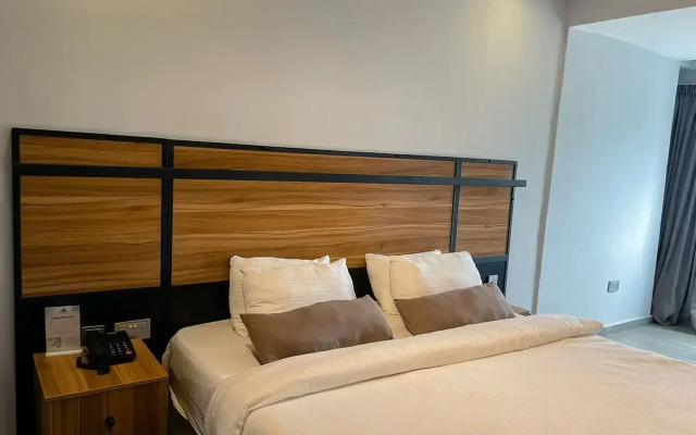 The Blowfish Hotel