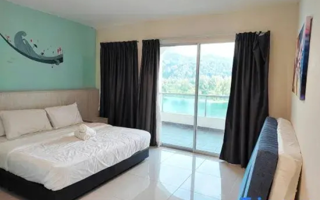 Marina Island 4Pax Balcony SeaView Wi-Fi Microwave