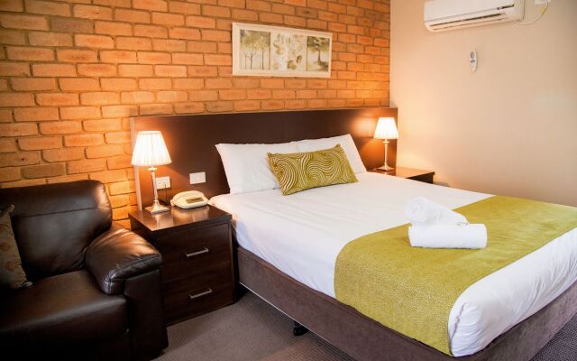 National Hotel Complex and Bendigo Central Apartments