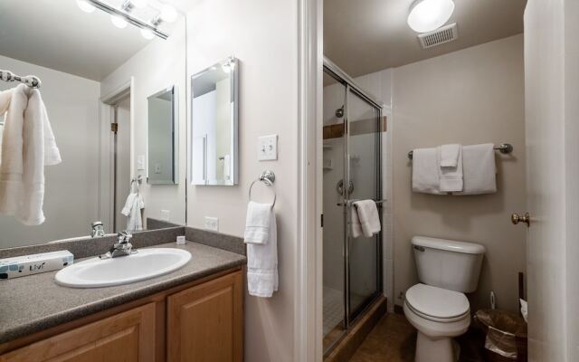 Park Avenue 3 Bedroom Condominiums