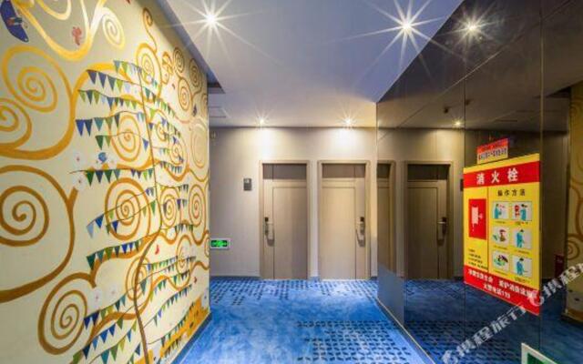 7Days Inn Hotel (Nanning Chaoyang Square Railway Station)