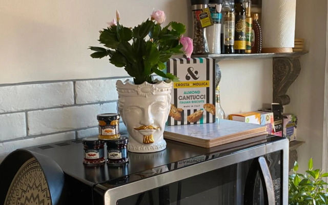 Fig Tree Flat - Recently Renovated