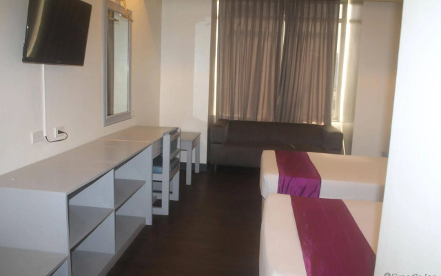 V Hotel
