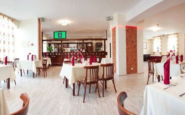 Good Stay Hotel Dinaburg