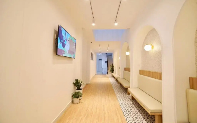 L'amie Hotel & Studio