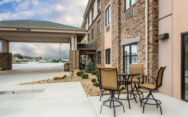 Sleep Inn & Suites