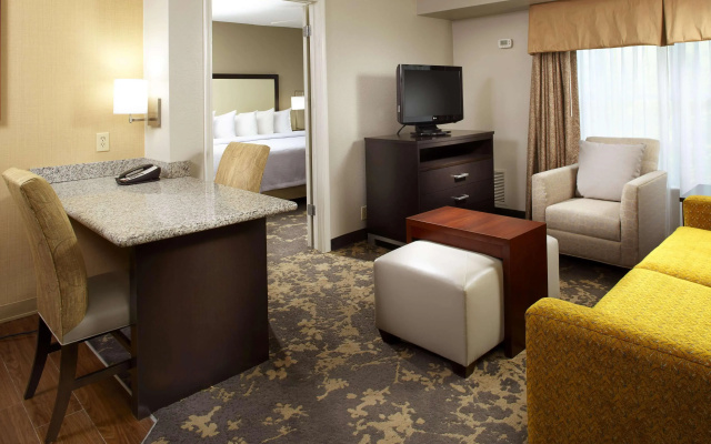 Homewood Suites by Hilton Charlotte Airport