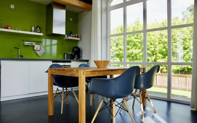 Urlaubsbahnhof - "güterboden"