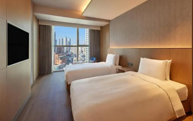 L7 HAEUNDAE by LOTTE