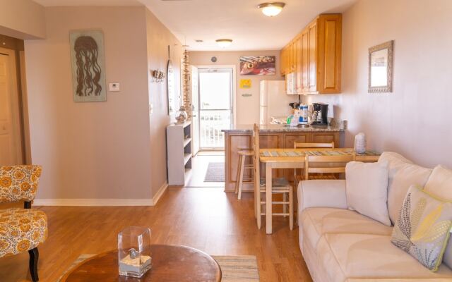 Docks on Old River 7C