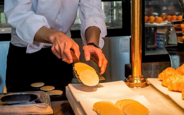 Pullman Changshu Leeman