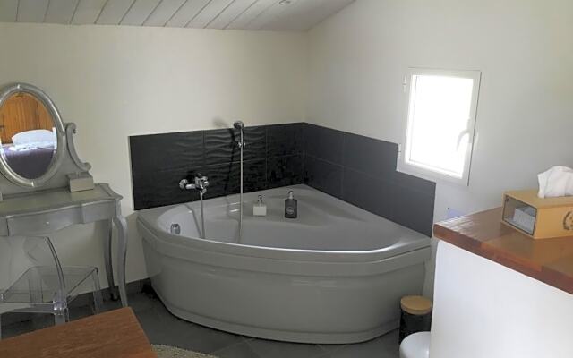 Chambre salle de bain privée attenante