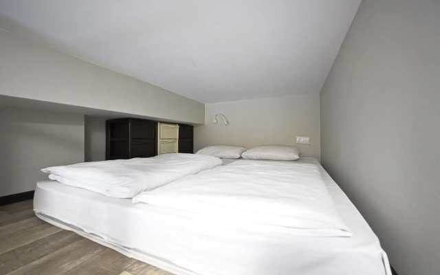 Апартаменты 1912 на ул. Марата, д. 77