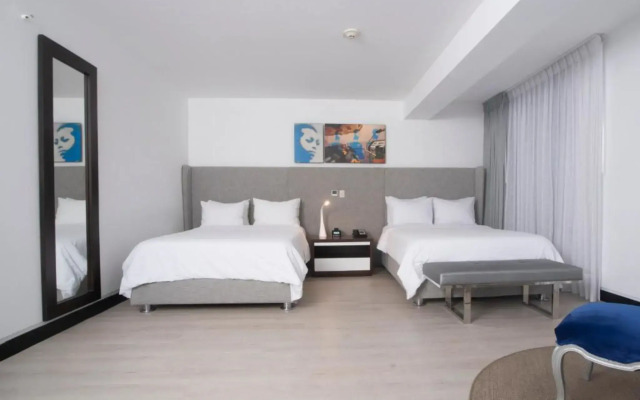 Radisson Hotel Decapolis Miraflores