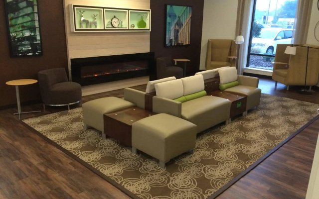 Holiday Inn Greensboro Coliseum by IHG