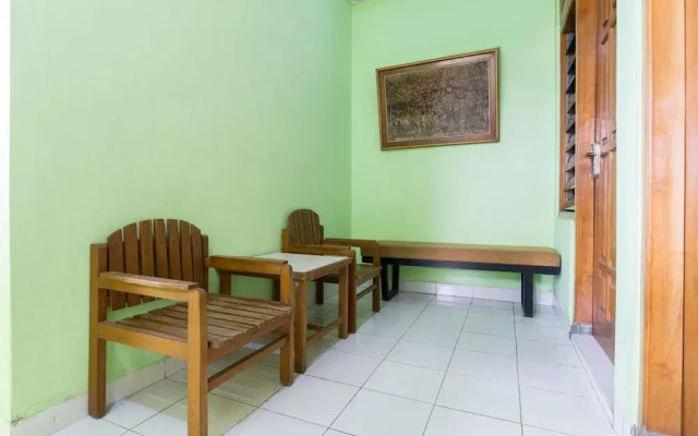 OYO 1412 Hotel Prayogo III Near RS Pratama Yogyakarta