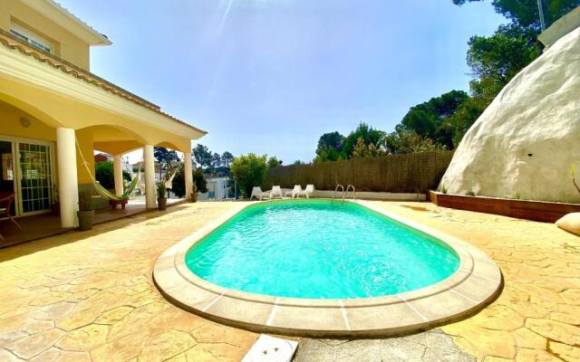 Villa with 3 bedrooms in Vidreres with private pool furnished terrace and WiFi 7 km from the beach