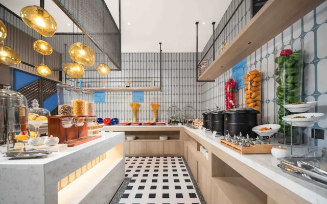 Holiday Inn Express Shanghai Hongqiao Linkong by IHG