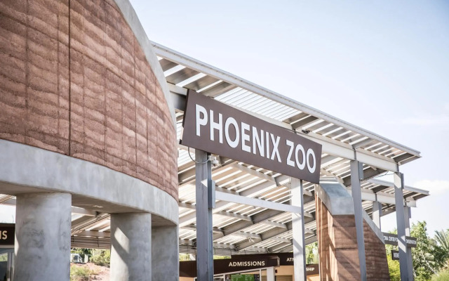 Holiday Inn Express & Suites Phoenix - Tempe by IHG