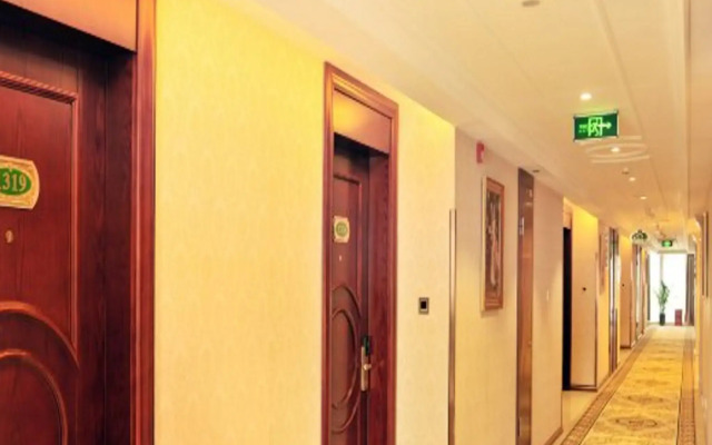 Vienna International Hotel Bazhong East Gate Branch