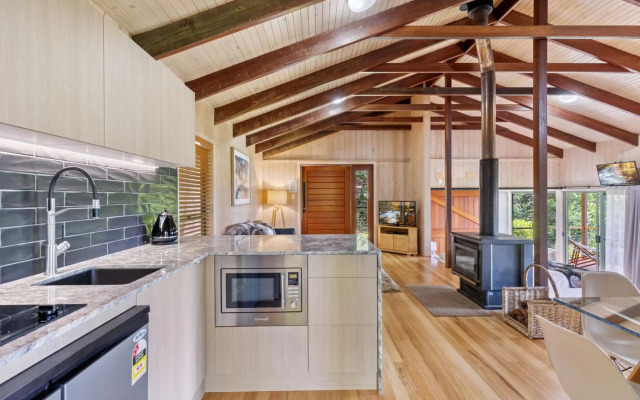 Treetops Seaview Montville