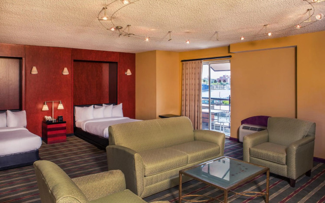 Pier 5 Hotel Baltimore