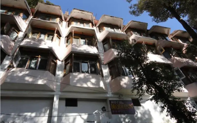 Modi Inn Rock Side