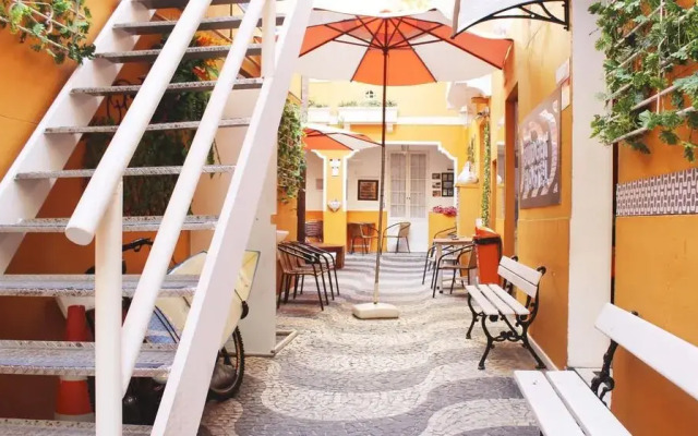 Villa Budget Hostel