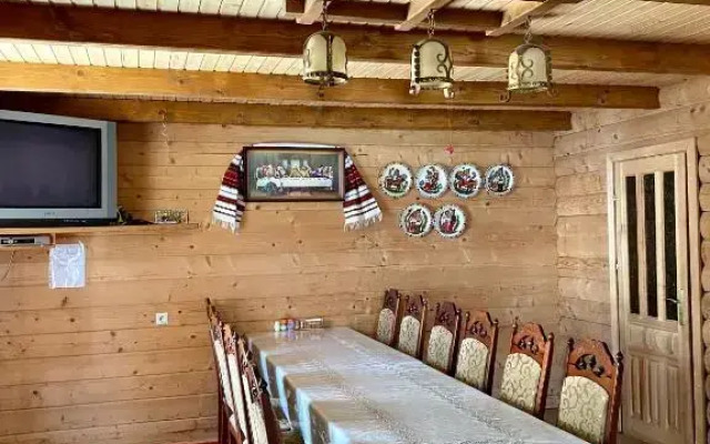 Villa PidStromom