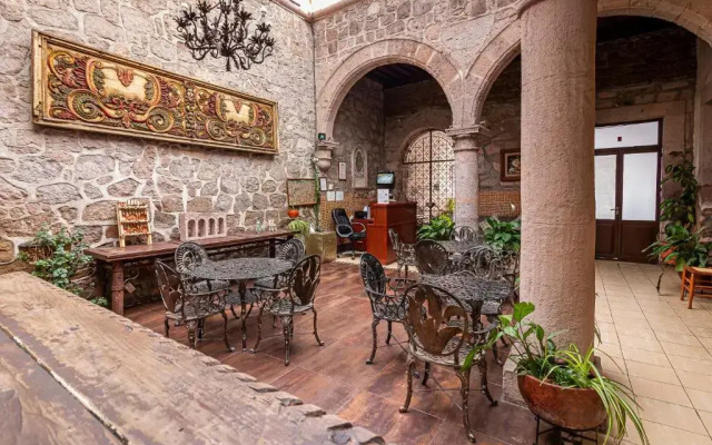 Hotel Cantera Rosa