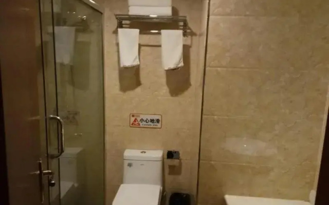 Shell Zhaozhong Ancient Street, Jinzhong County Railway Station Hotel