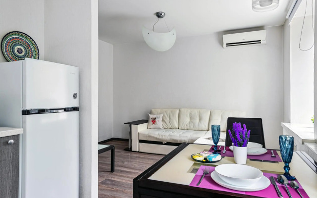 MaxRealty24 on Ukrainsky Boulevard