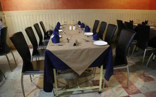 Capital O 1585 Hotel Palash Residency