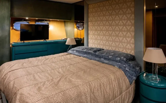 Yacht San Lorenzo 22